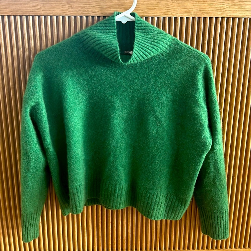 Free People 100% Cashmere Sweater.